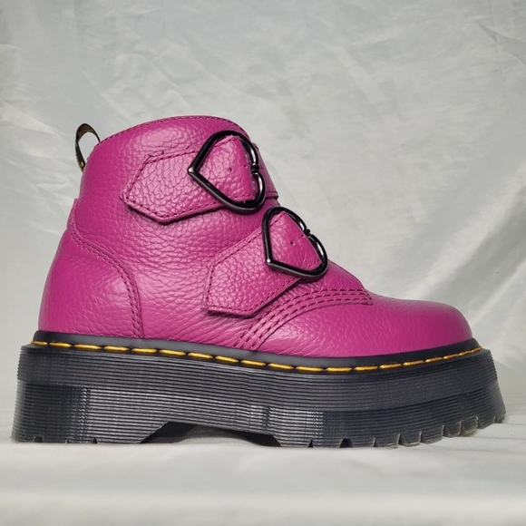 Dr. Martens Devon Heart leather platform boots  in Fuschia Pink - Picture 3 of 7